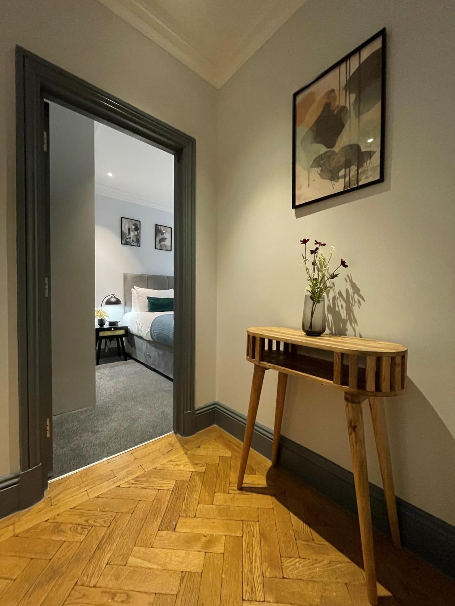 Appartamento Margravine Gardens By Viridian Londra